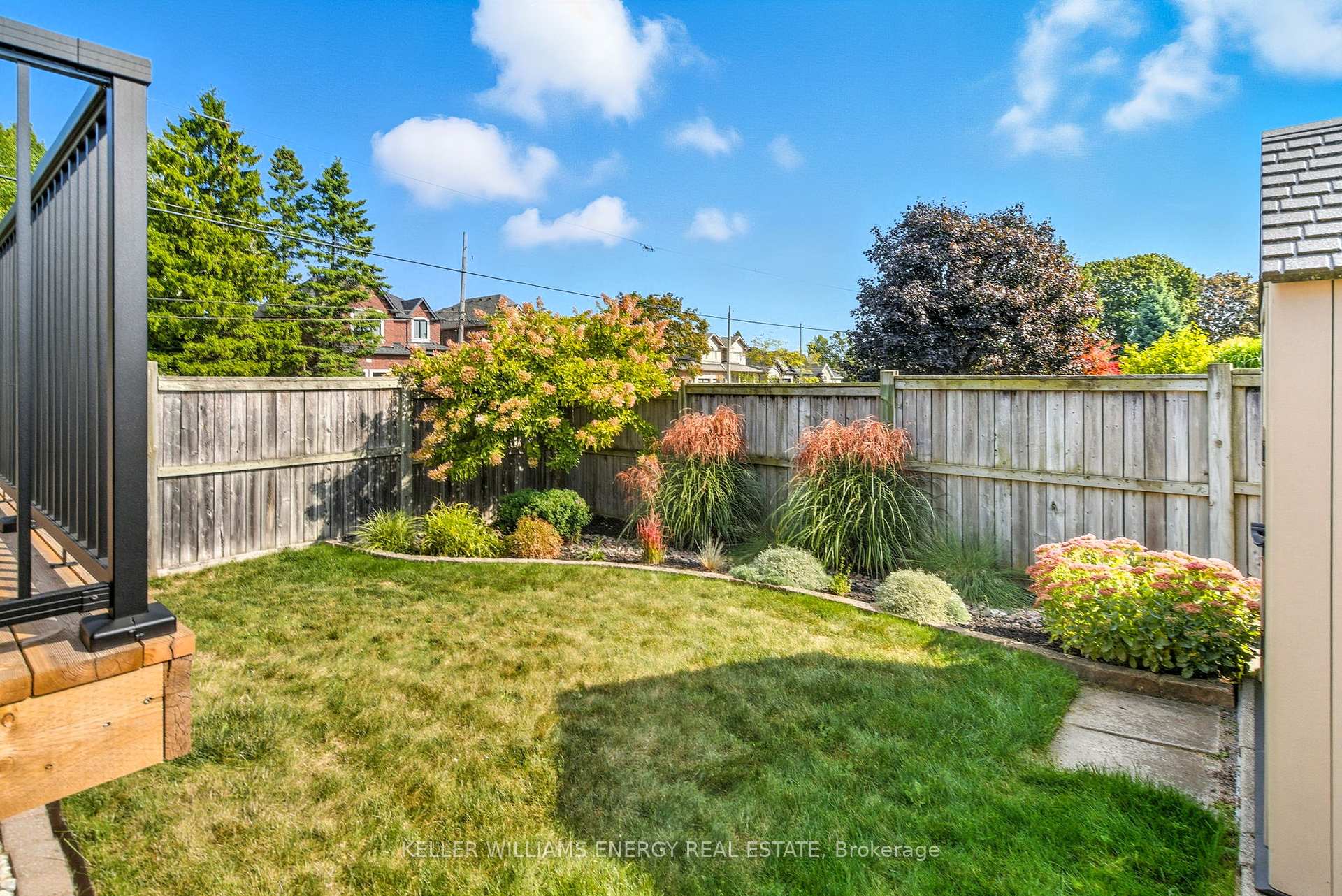 Photo 41 of 1 Daiseyfield Avenue, Clarington, Courtice — HOMEH