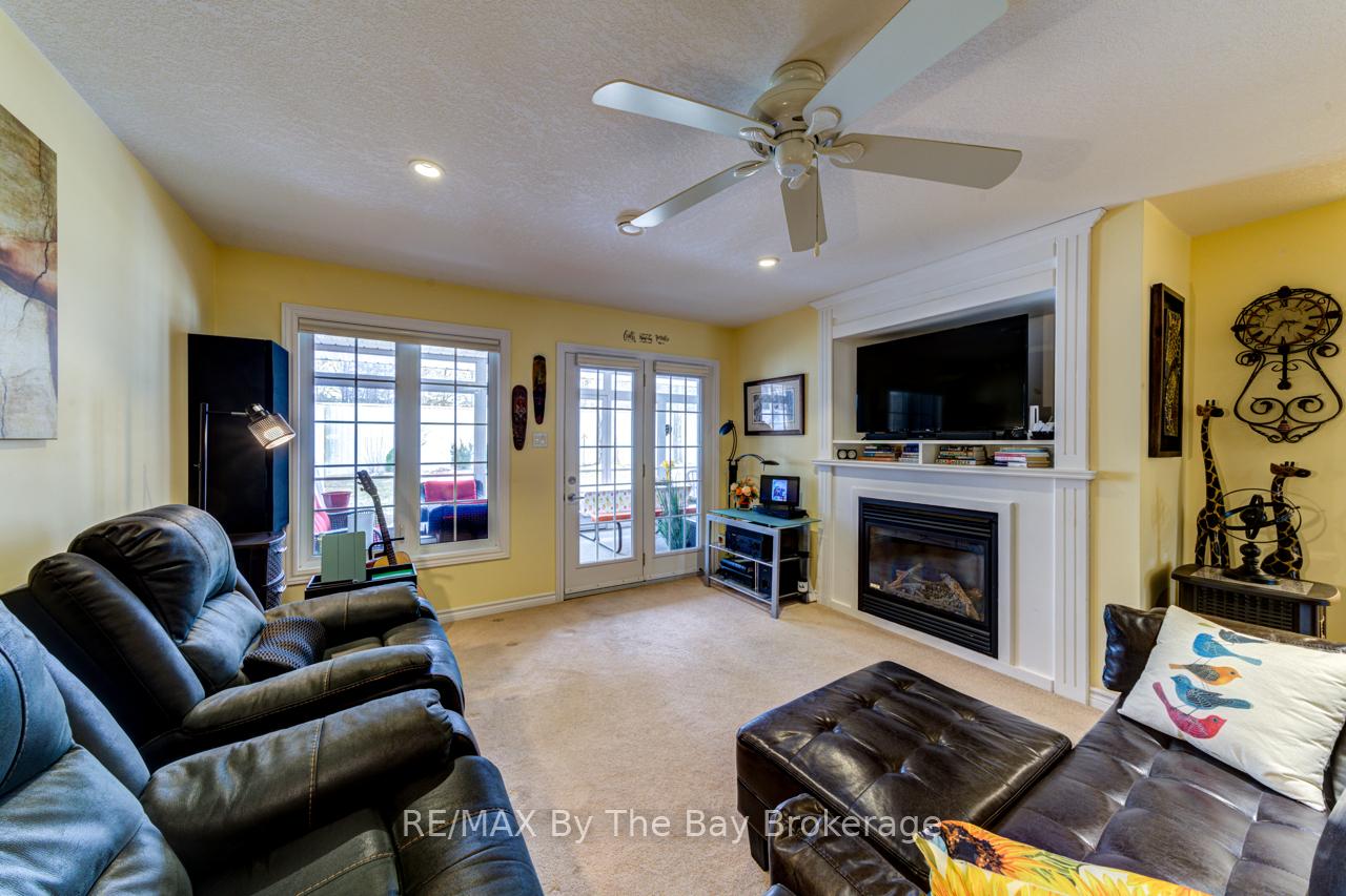 Photo 14 of 45 Meadow Lane, Wasaga Beach — HOMEH