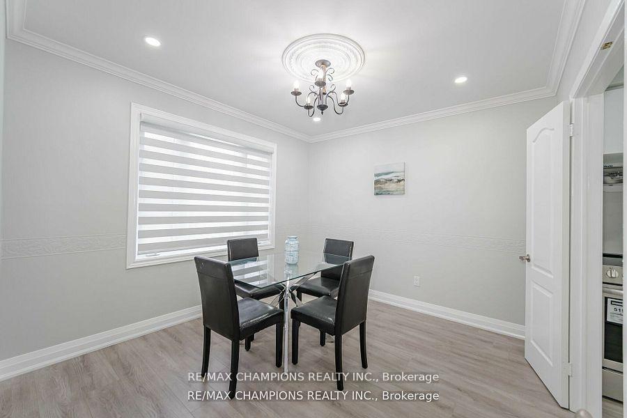 Photo 11 of 53 Beechwood Crescent, Brampton, Avondale — HOMEH