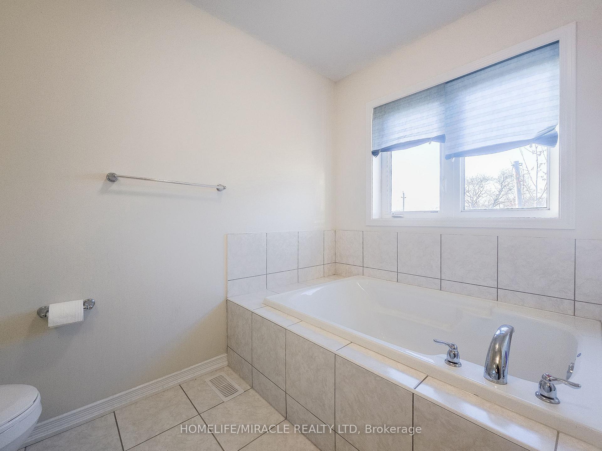 Photo 31 of 48 Esther Crescent, Thorold, Hurricane/Merrittville — HOMEH