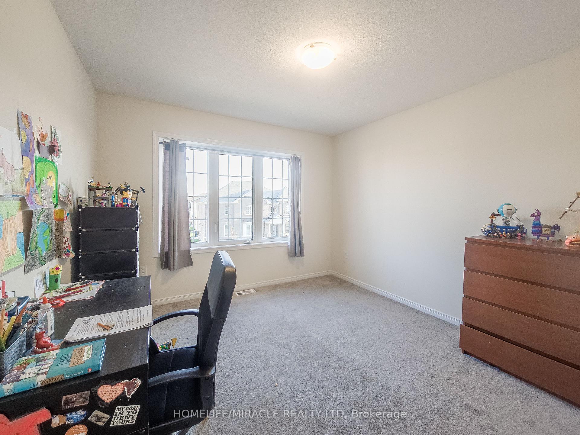 Photo 36 of 48 Esther Crescent, Thorold, Hurricane/Merrittville — HOMEH
