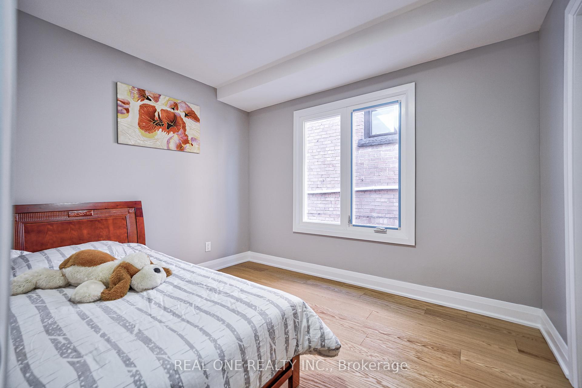 Photo 24 of 157 Glenholme Avenue, Toronto, Oakwood Village — HOMEH