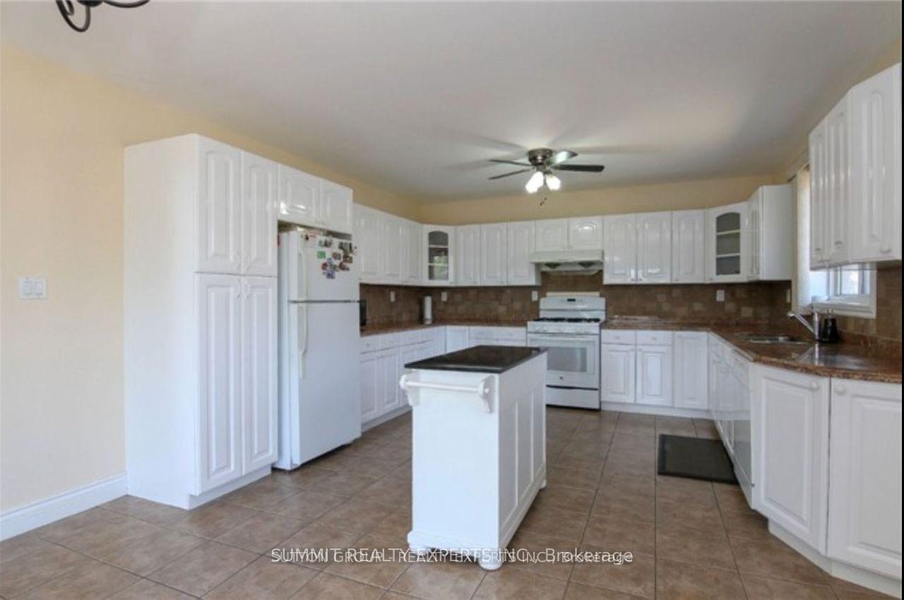 Photo 2 of 478 Jones Road, Hamilton, Stoney Creek — HOMEH