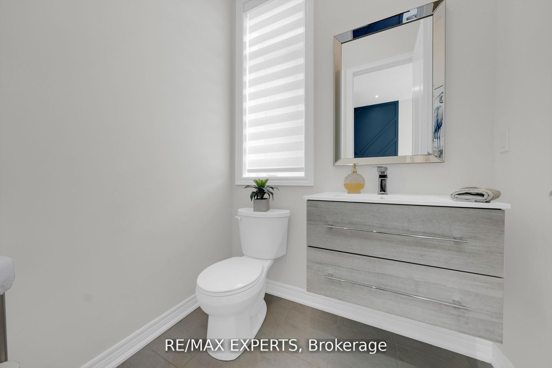 Photo 7 of 74 Ryerson Drive, Vaughan, Kleinburg — HOMEH