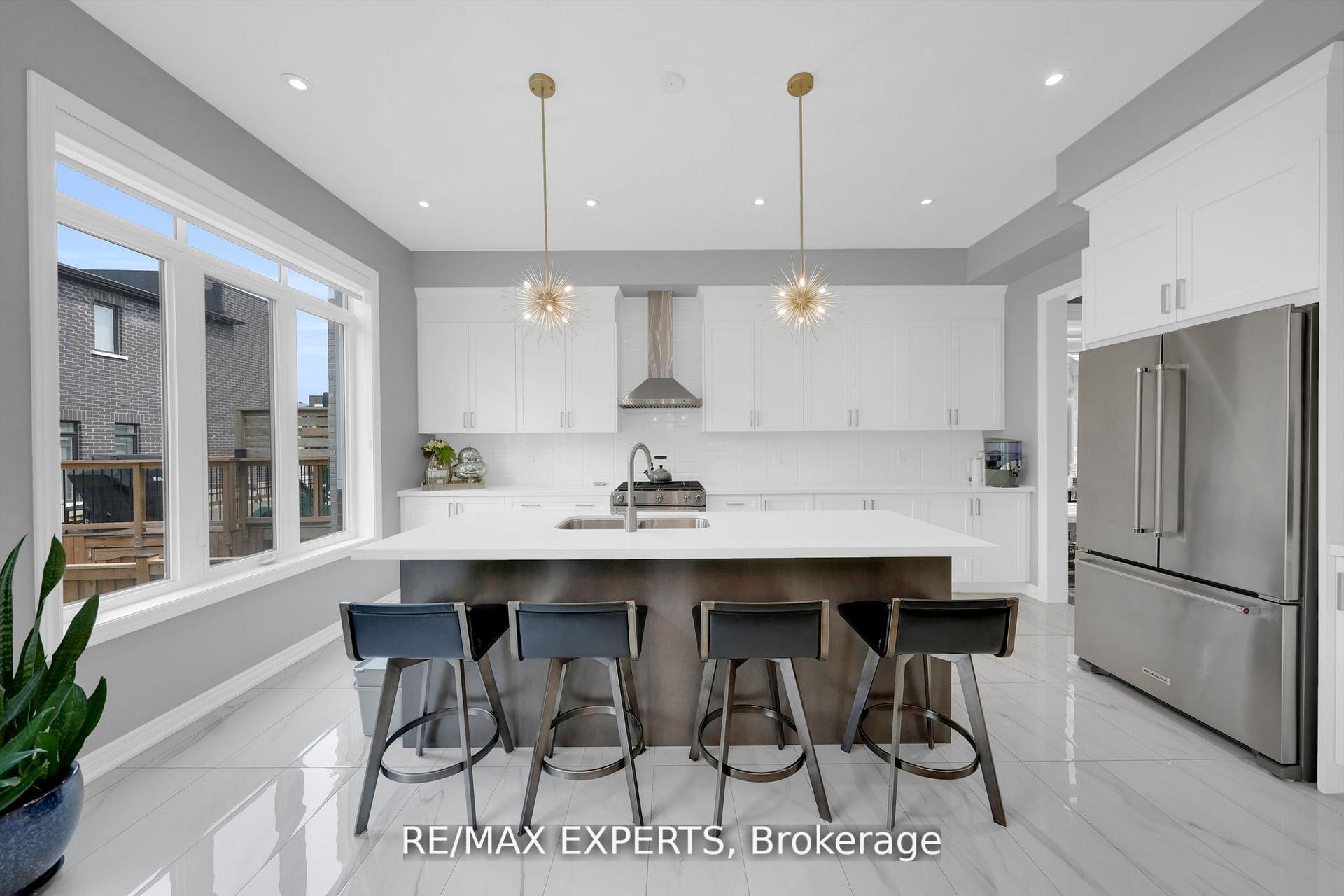 Photo 15 of 74 Ryerson Drive, Vaughan, Kleinburg — HOMEH