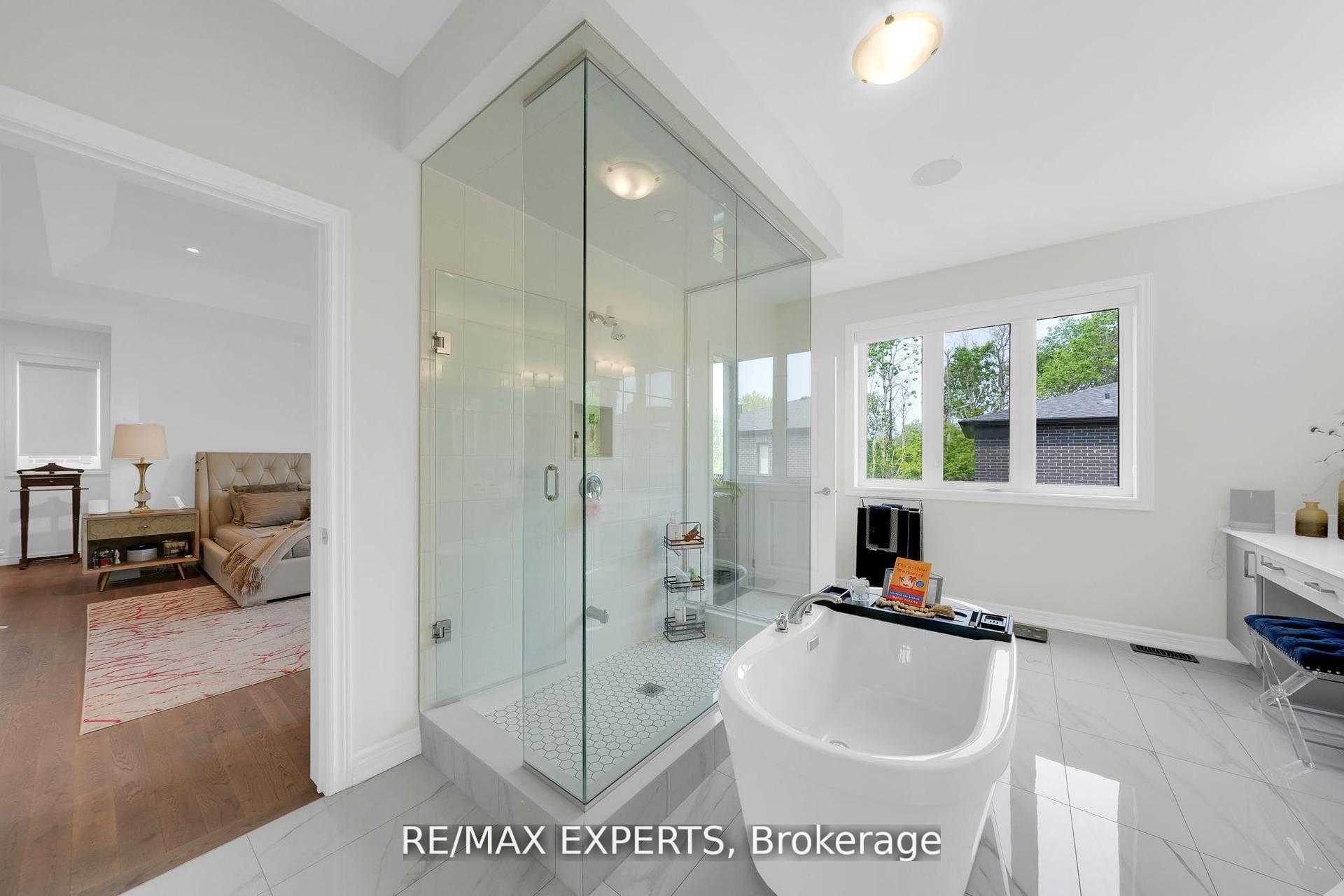 Photo 20 of 74 Ryerson Drive, Vaughan, Kleinburg — HOMEH