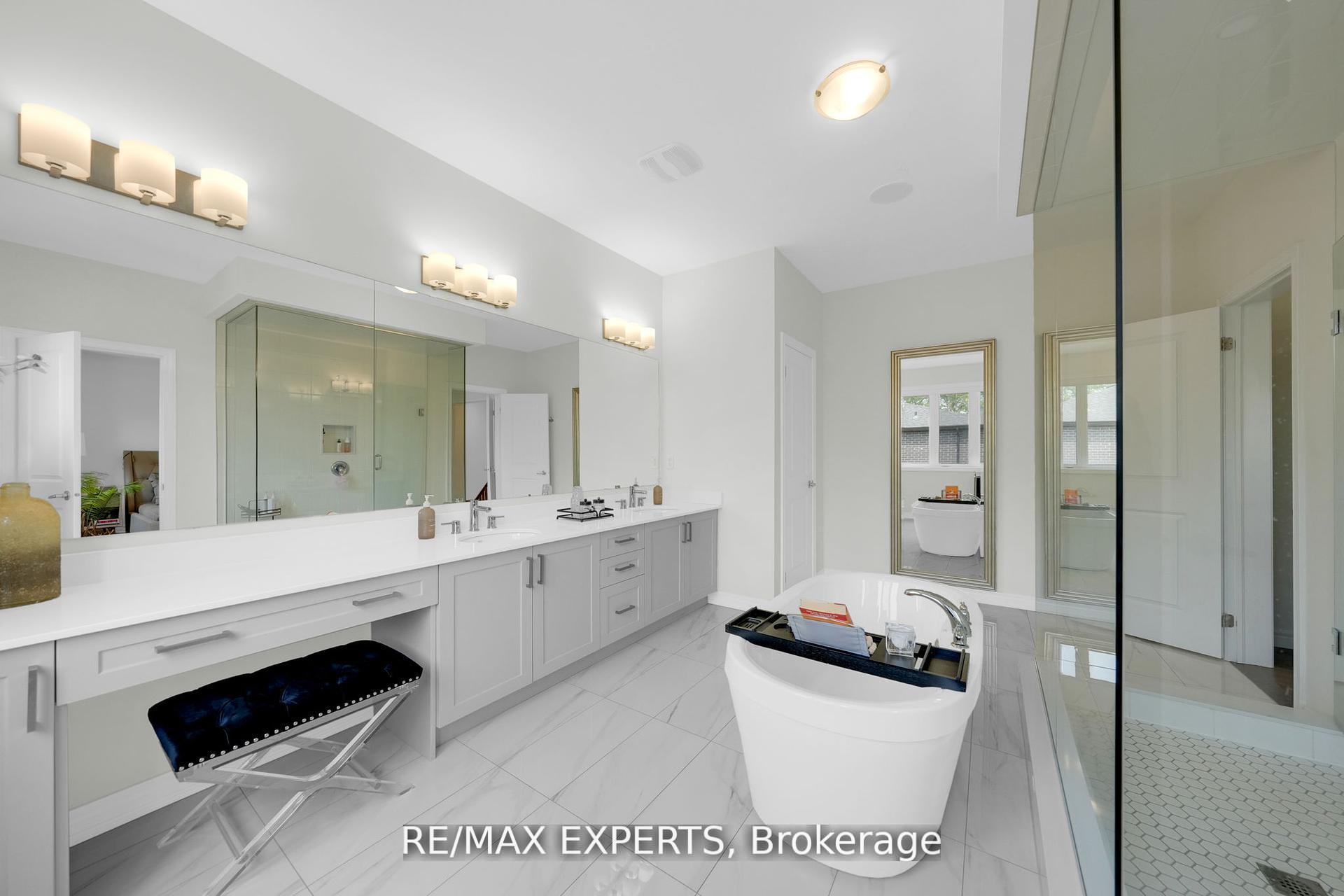 Photo 26 of 74 Ryerson Drive, Vaughan, Kleinburg — HOMEH