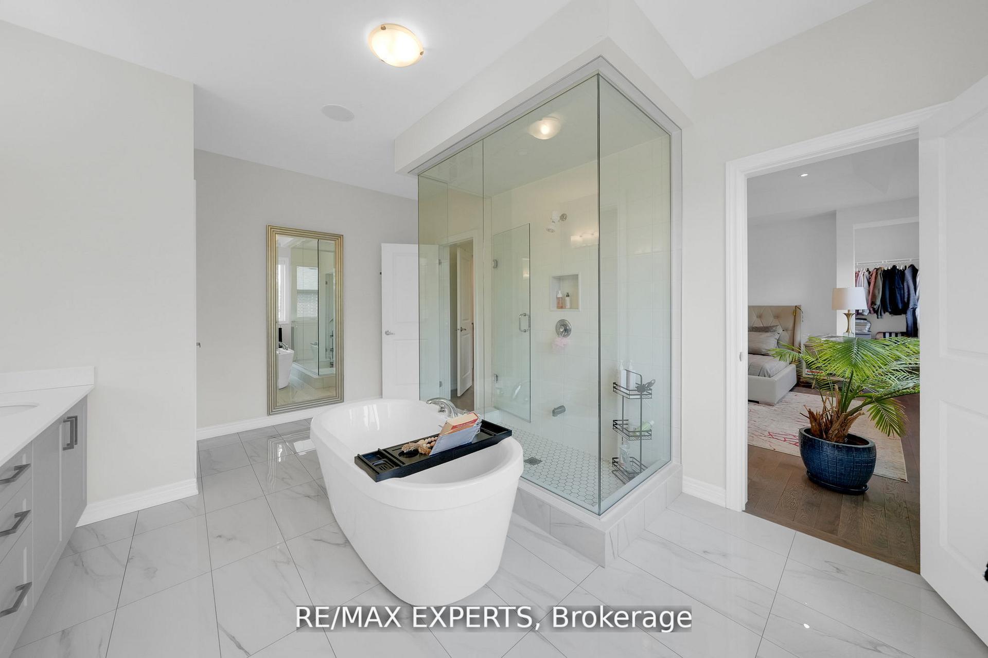 Photo 24 of 74 Ryerson Drive, Vaughan, Kleinburg — HOMEH