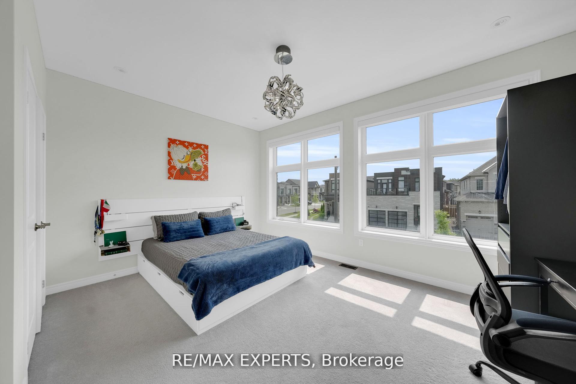 Photo 32 of 74 Ryerson Drive, Vaughan, Kleinburg — HOMEH