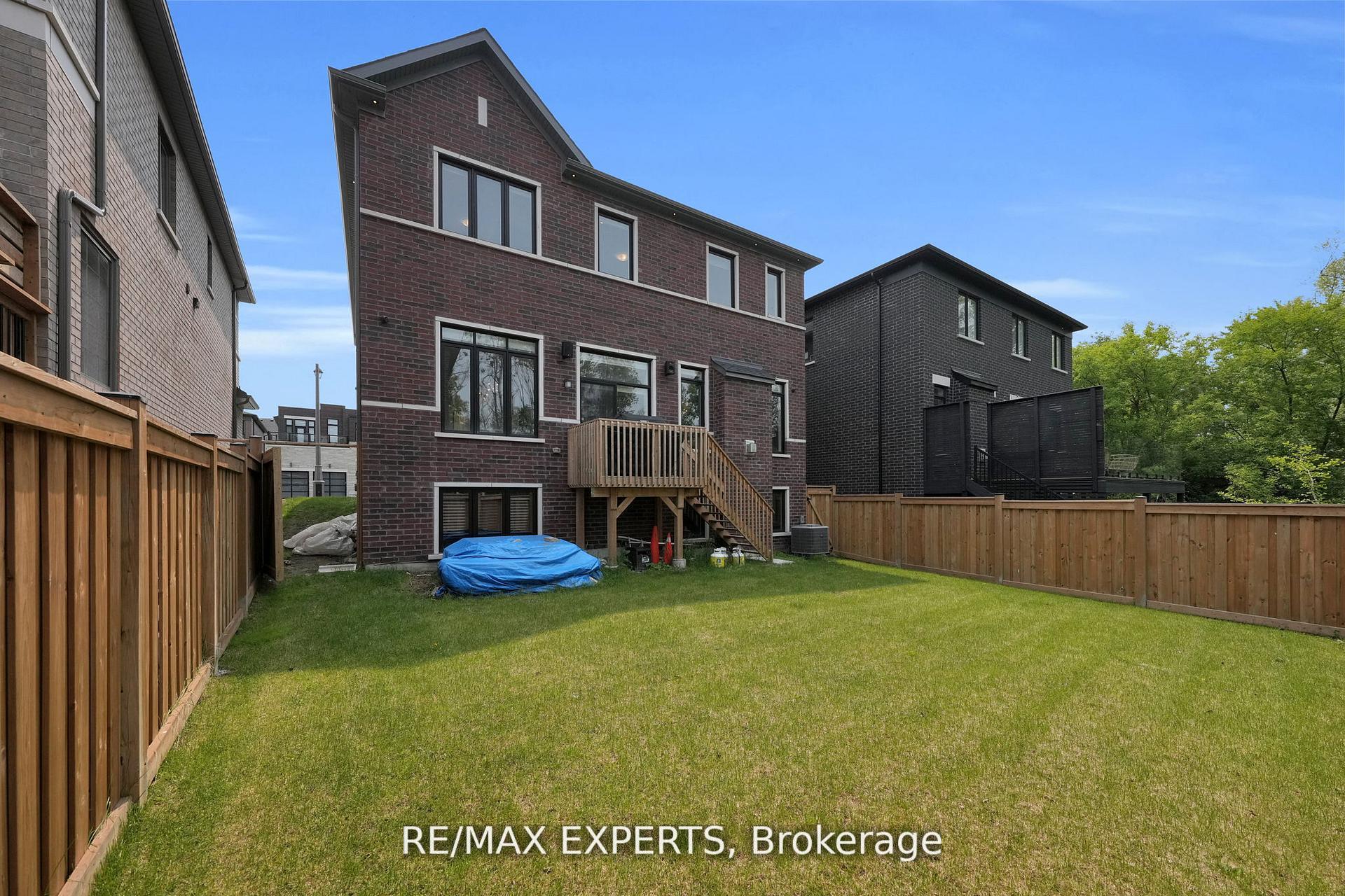 Photo 40 of 74 Ryerson Drive, Vaughan, Kleinburg — HOMEH