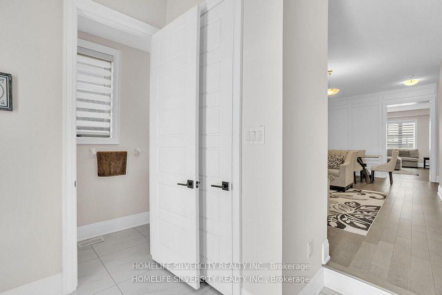 Photo 12 of 43 Michener Drive, Brampton, Sandringham-Wellington North — HOMEH