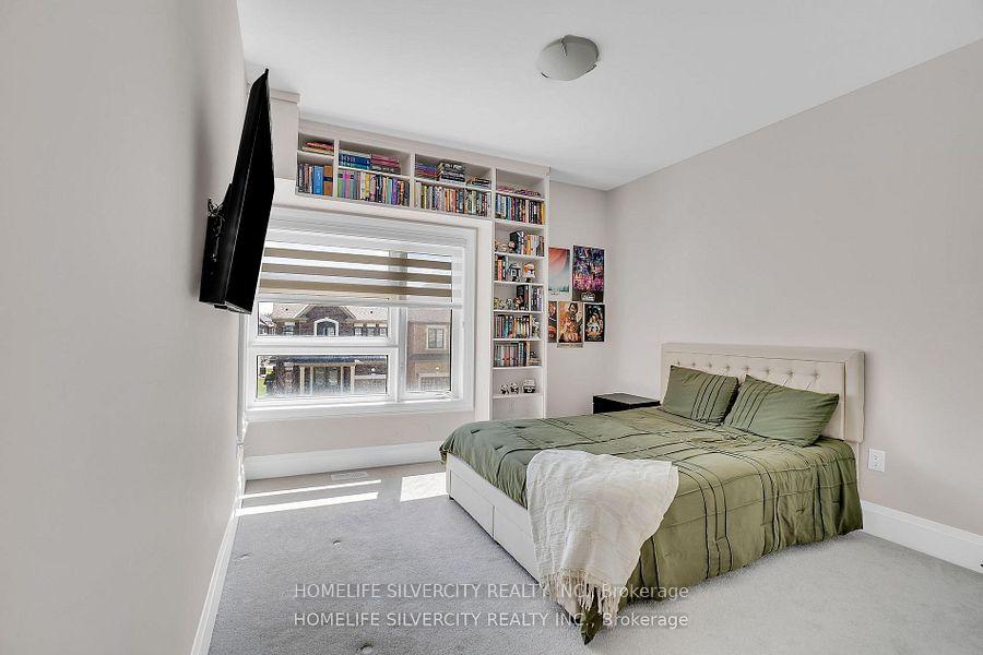 Photo 16 of 43 Michener Drive, Brampton, Sandringham-Wellington North — HOMEH