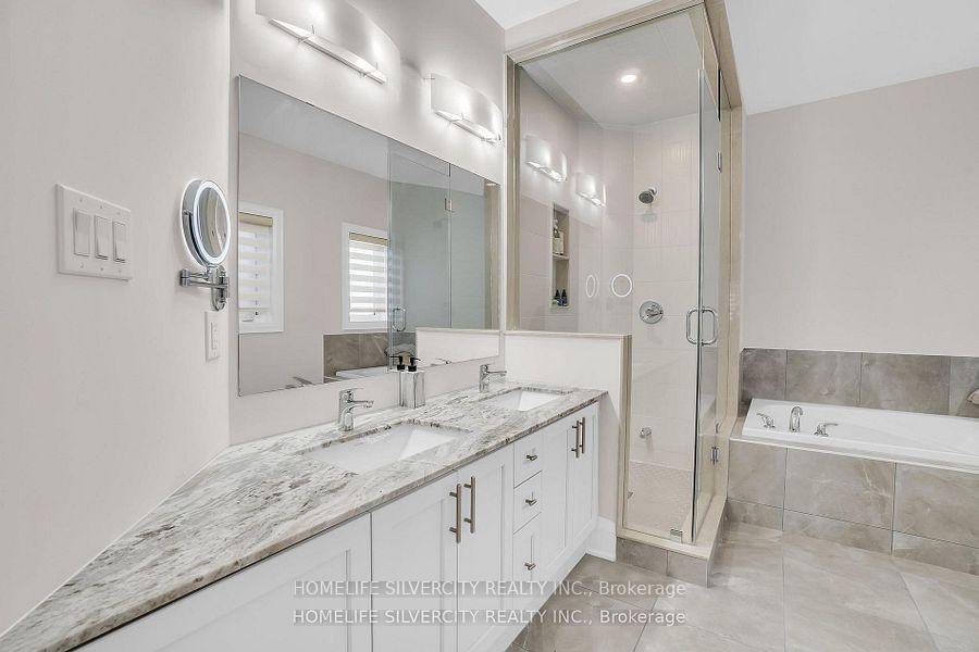 Photo 17 of 43 Michener Drive, Brampton, Sandringham-Wellington North — HOMEH
