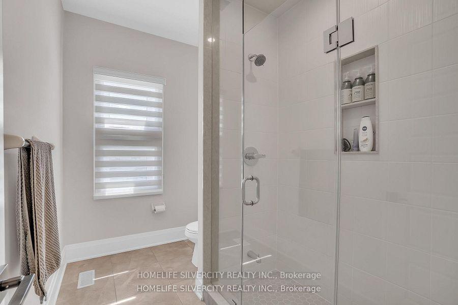 Photo 21 of 43 Michener Drive, Brampton, Sandringham-Wellington North — HOMEH