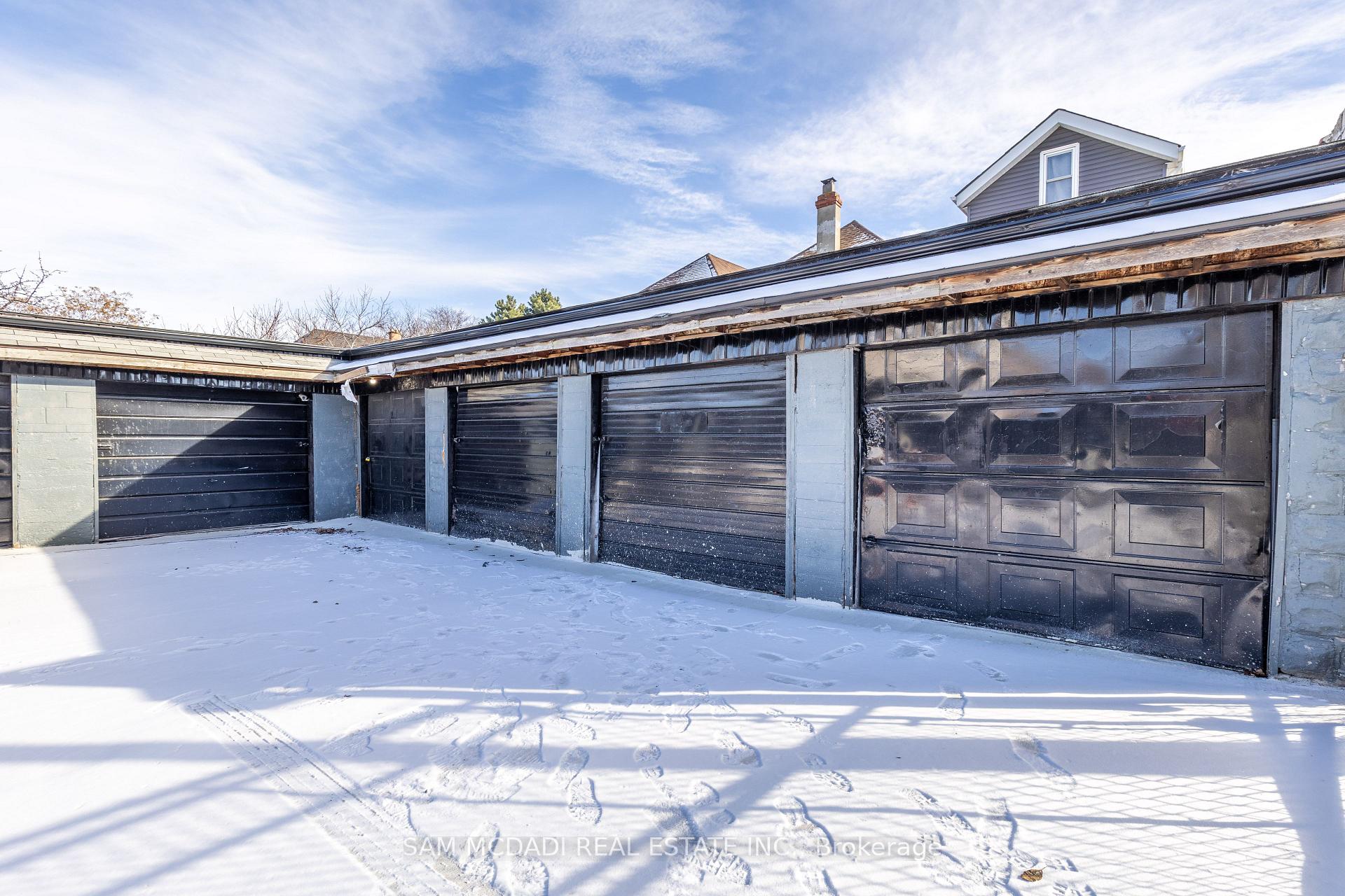 Photo 11 of 107 Robert Street, Hamilton, Beasley — HOMEH