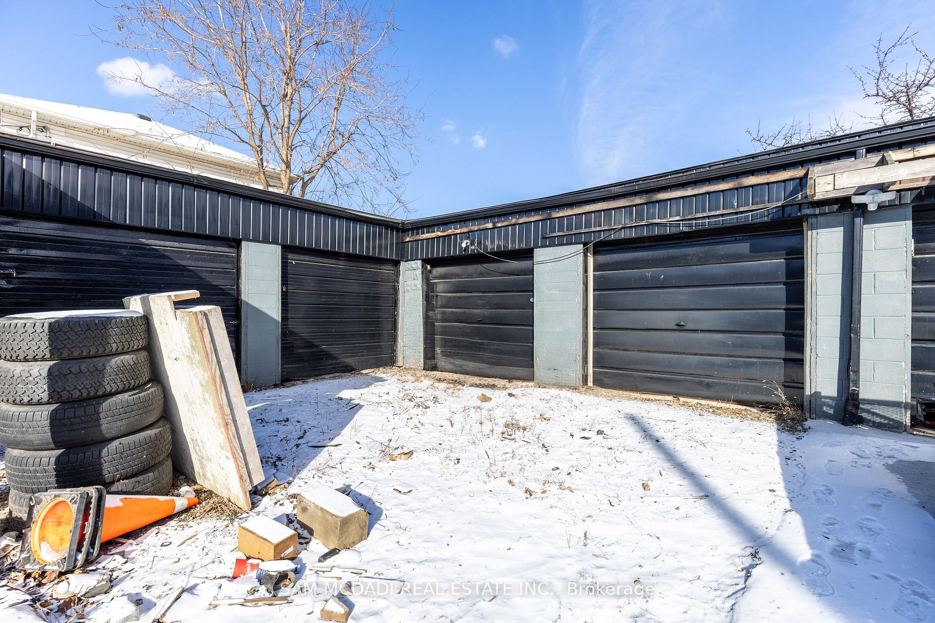 Photo 13 of 107 Robert Street, Hamilton, Beasley — HOMEH