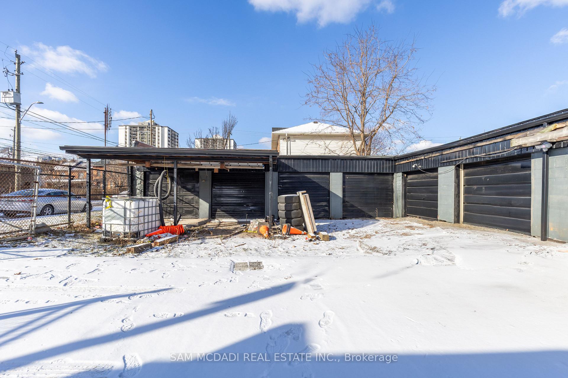 Photo 15 of 107 Robert Street, Hamilton, Beasley — HOMEH