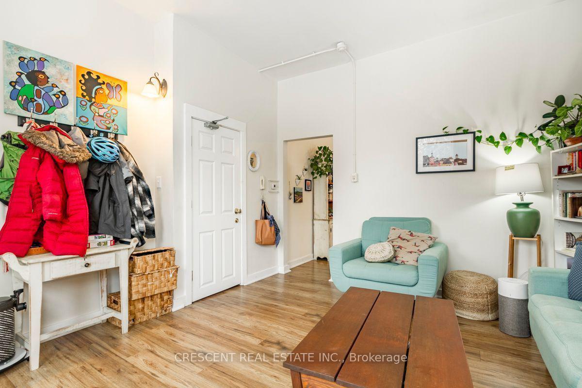 Photo 8 of 265 Barrie Road, Orillia — HOMEH