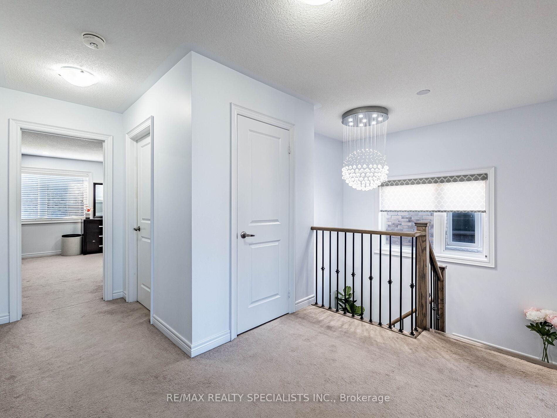 Photo 22 of 46 Forsyth Crescent, Brampton, Credit Valley — HOMEH