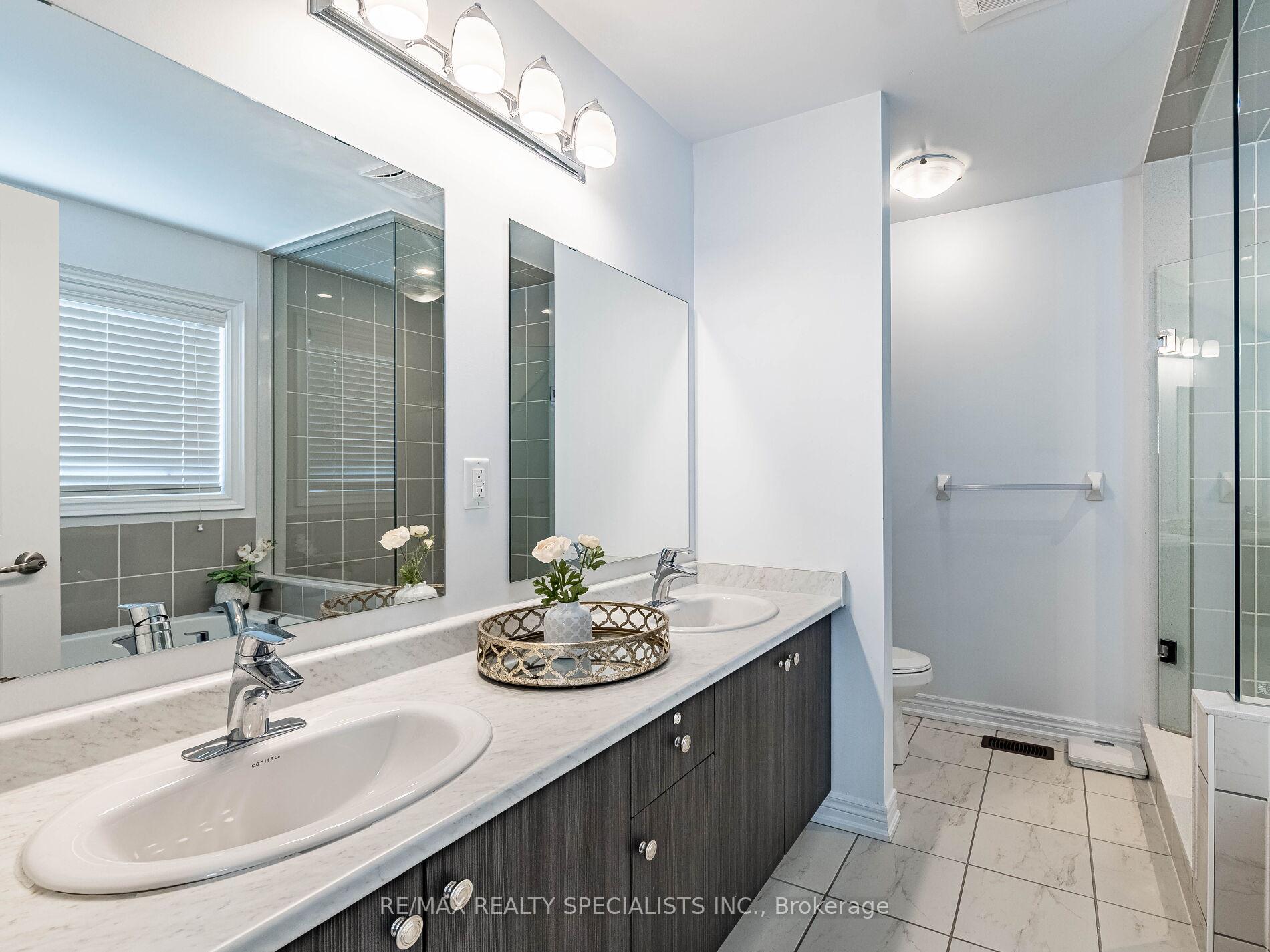 Photo 28 of 46 Forsyth Crescent, Brampton, Credit Valley — HOMEH