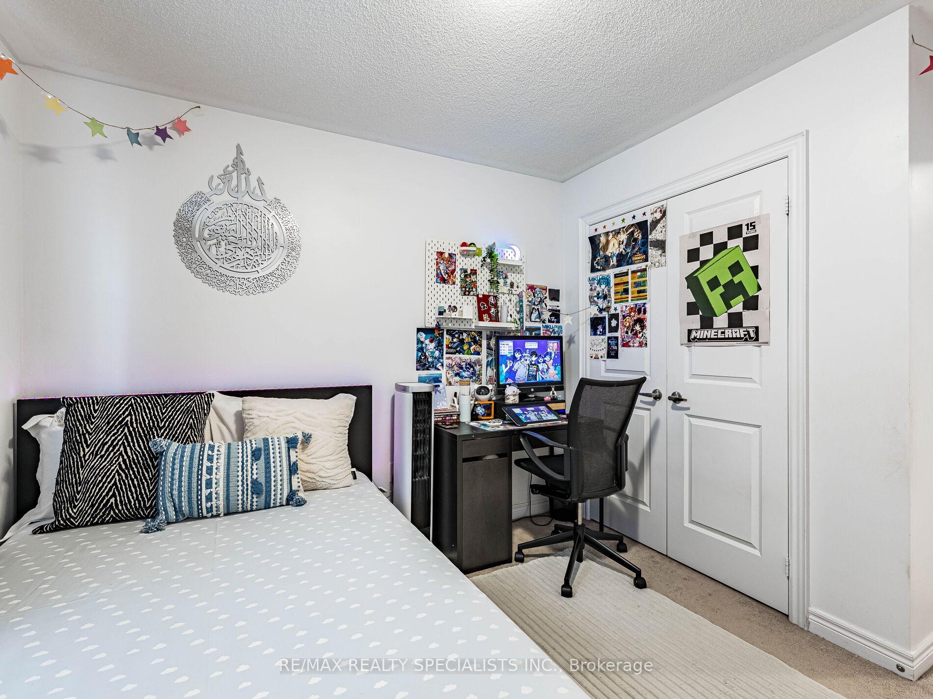 Photo 37 of 46 Forsyth Crescent, Brampton, Credit Valley — HOMEH