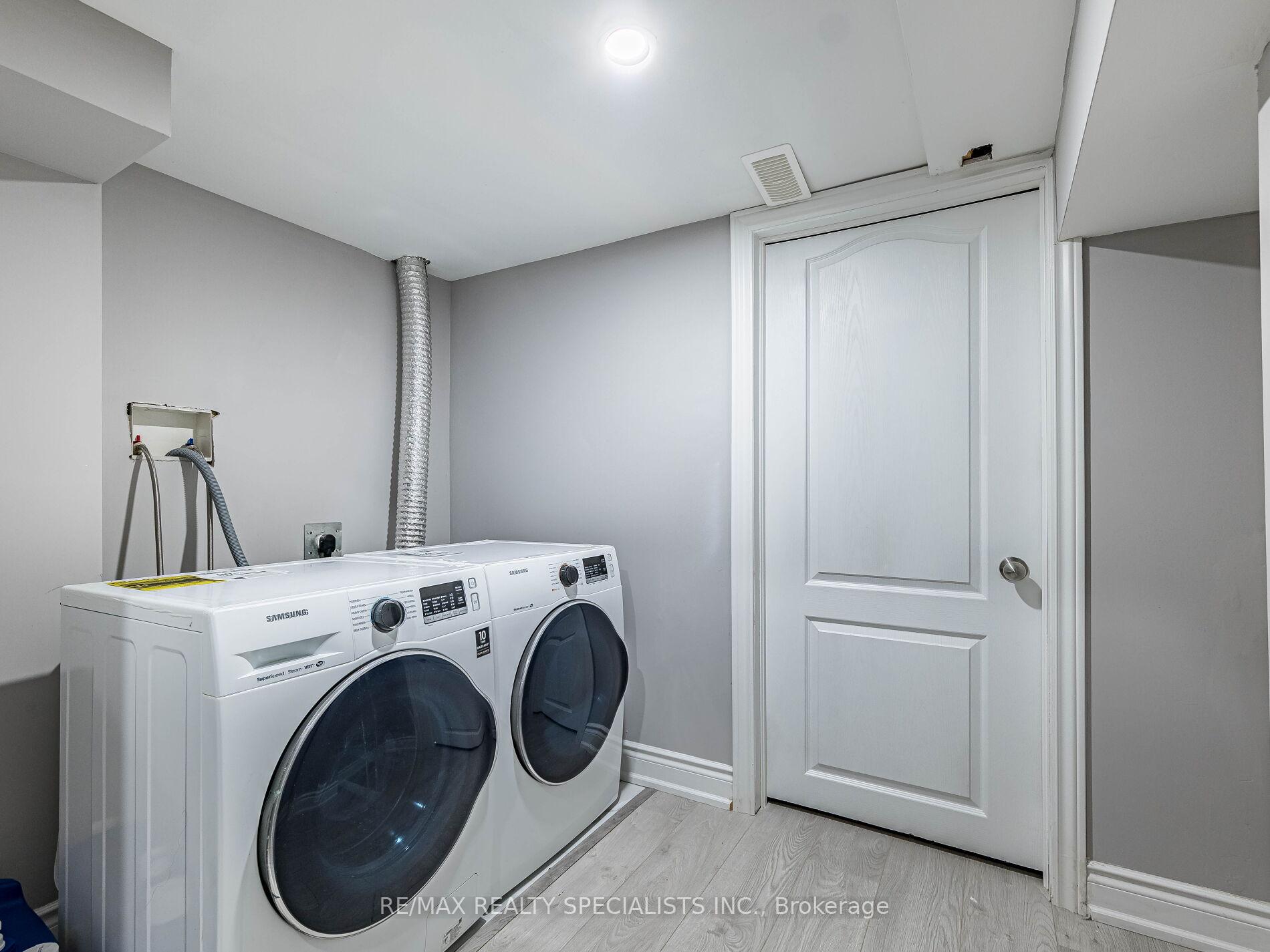 Photo 42 of 46 Forsyth Crescent, Brampton, Credit Valley — HOMEH