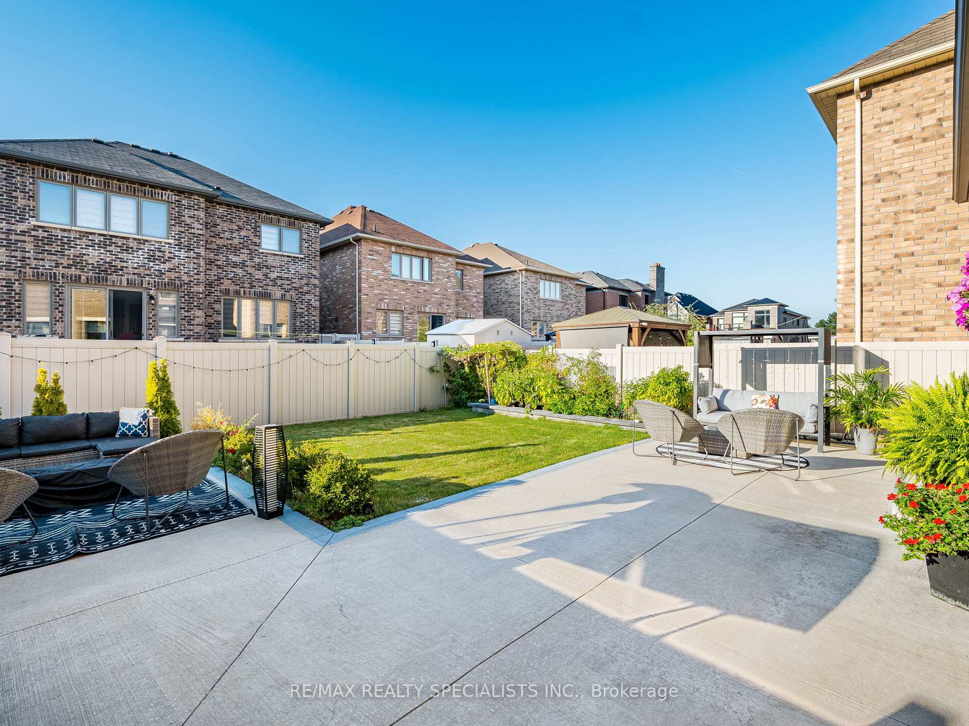 Photo 48 of 46 Forsyth Crescent, Brampton, Credit Valley — HOMEH