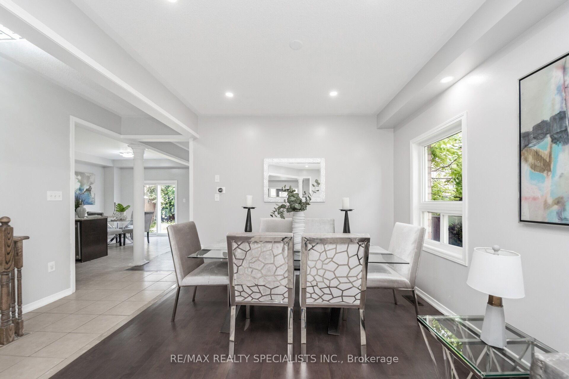 Photo 15 of 91 Laprade Square, Clarington, Bowmanville — HOMEH