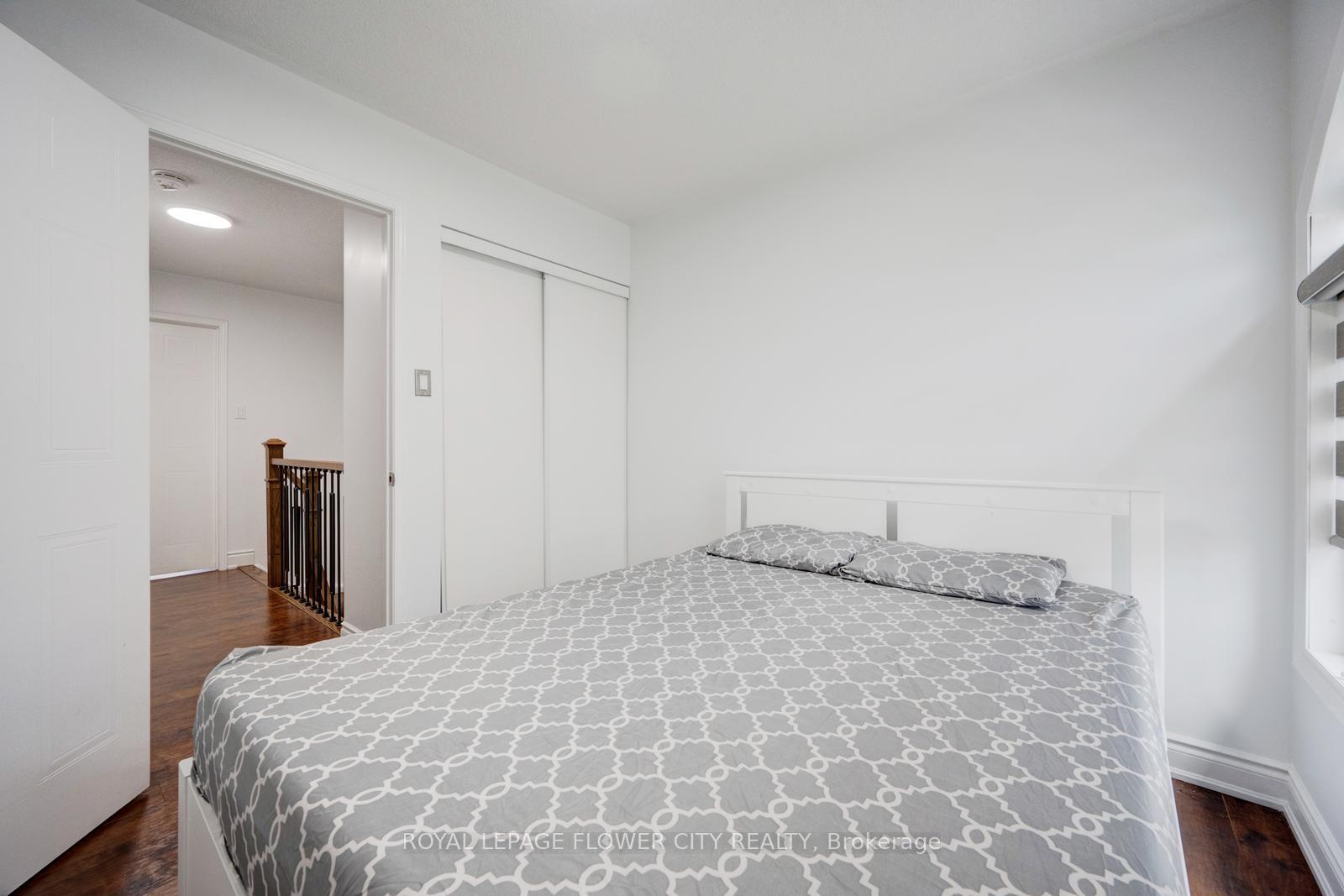 Photo 21 of 28 Cedarwood Crescent, Brampton, Bram West — HOMEH