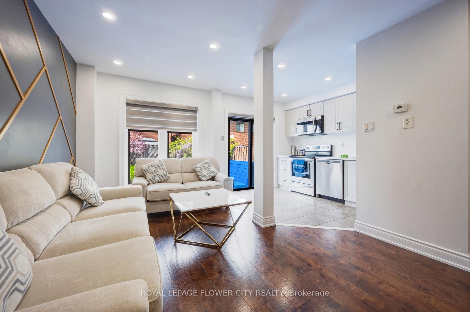 Photo 27 of 28 Cedarwood Crescent, Brampton, Bram West — HOMEH