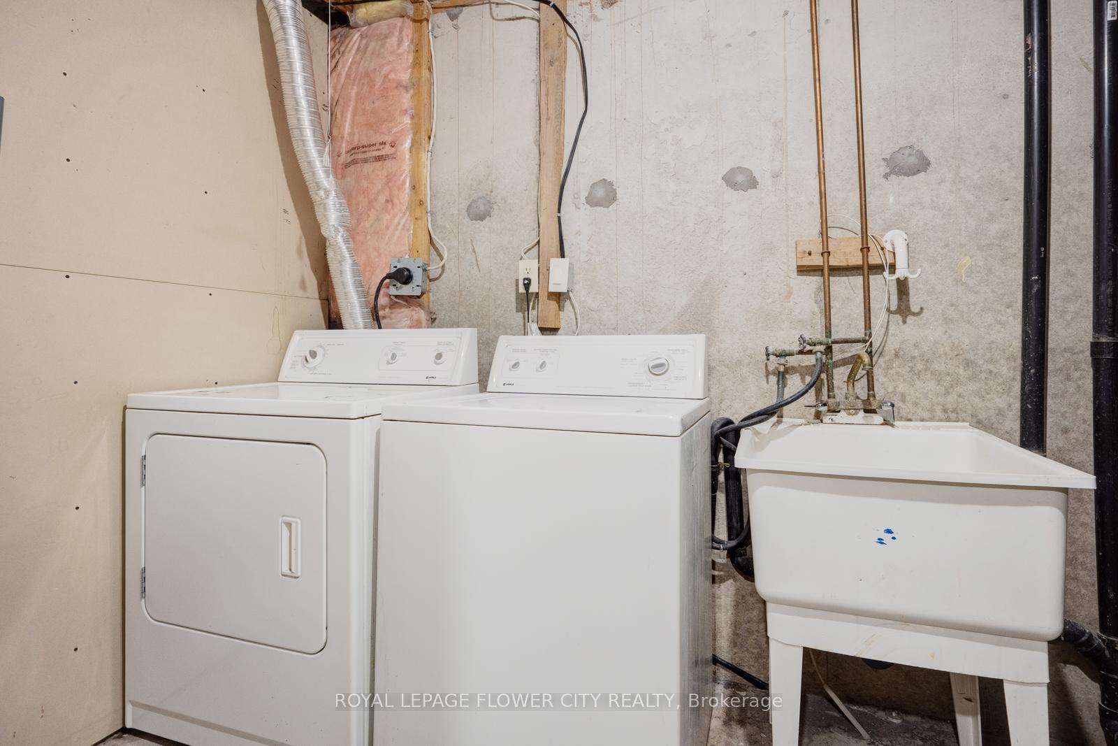 Photo 25 of 28 Cedarwood Crescent, Brampton, Bram West — HOMEH