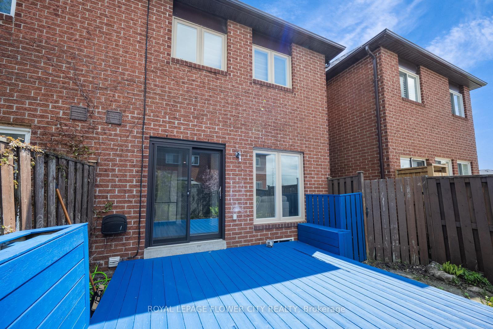 Photo 36 of 28 Cedarwood Crescent, Brampton, Bram West — HOMEH