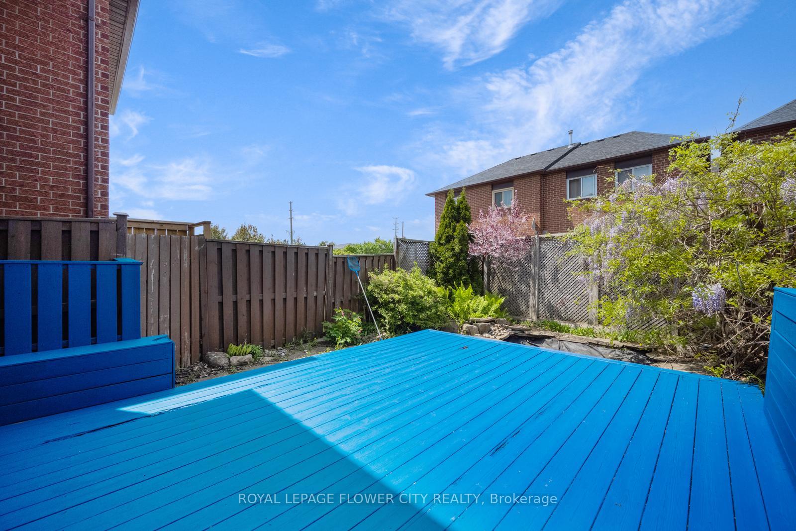 Photo 37 of 28 Cedarwood Crescent, Brampton, Bram West — HOMEH
