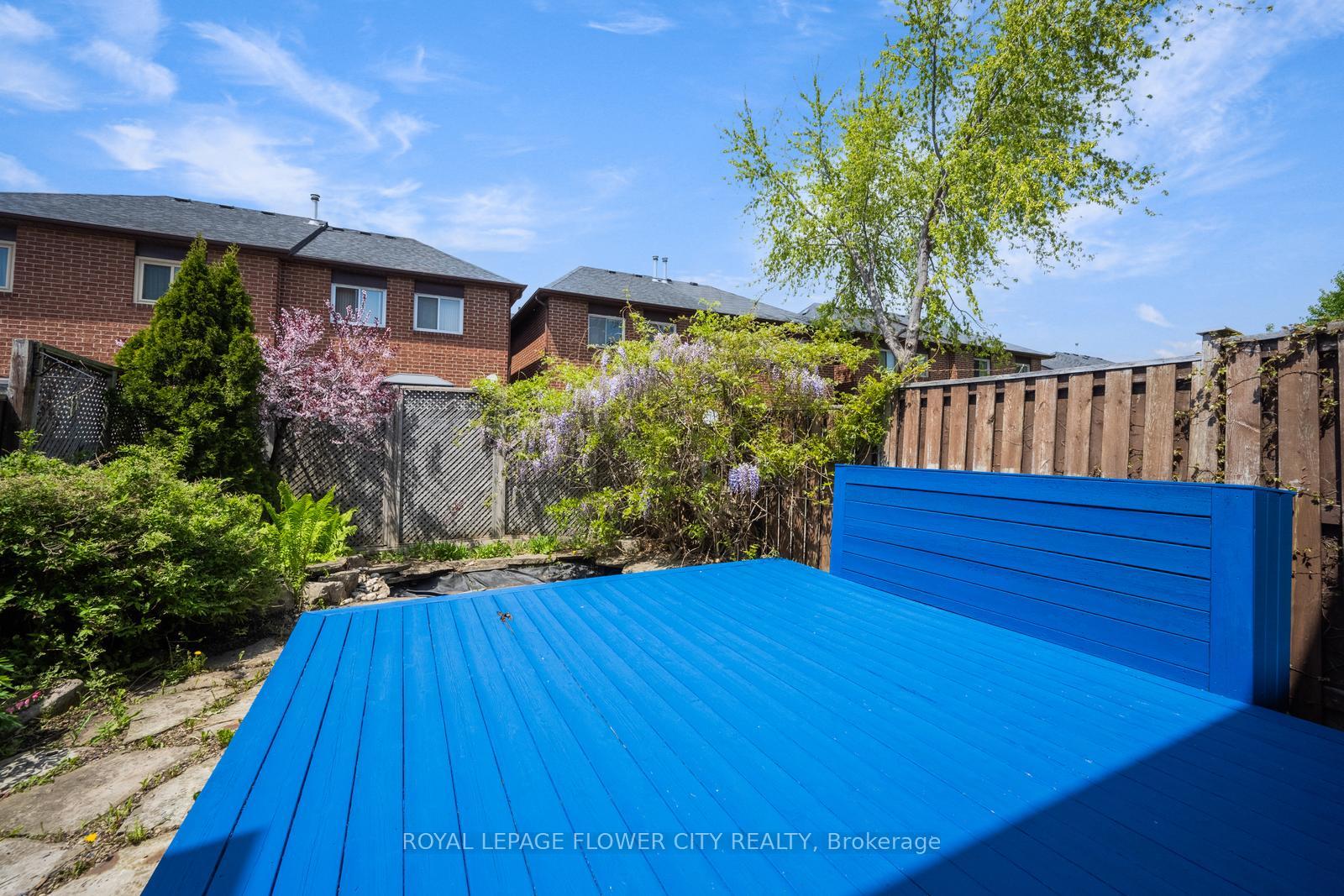 Photo 32 of 28 Cedarwood Crescent, Brampton, Bram West — HOMEH