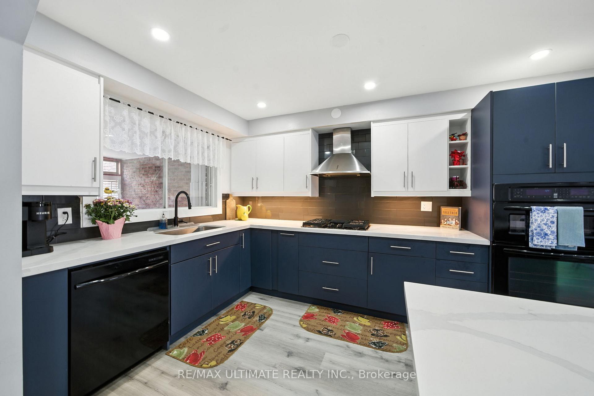 Photo 16 of 1553 Geta Circle, Pickering, Village East — HOMEH