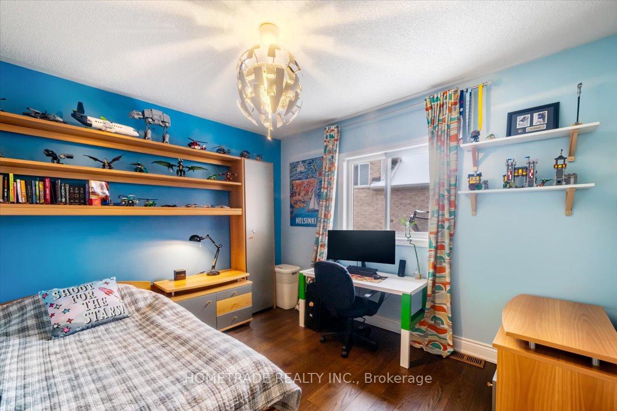 Photo 17 of 52 Bloxham Place, Barrie, Bayshore — HOMEH