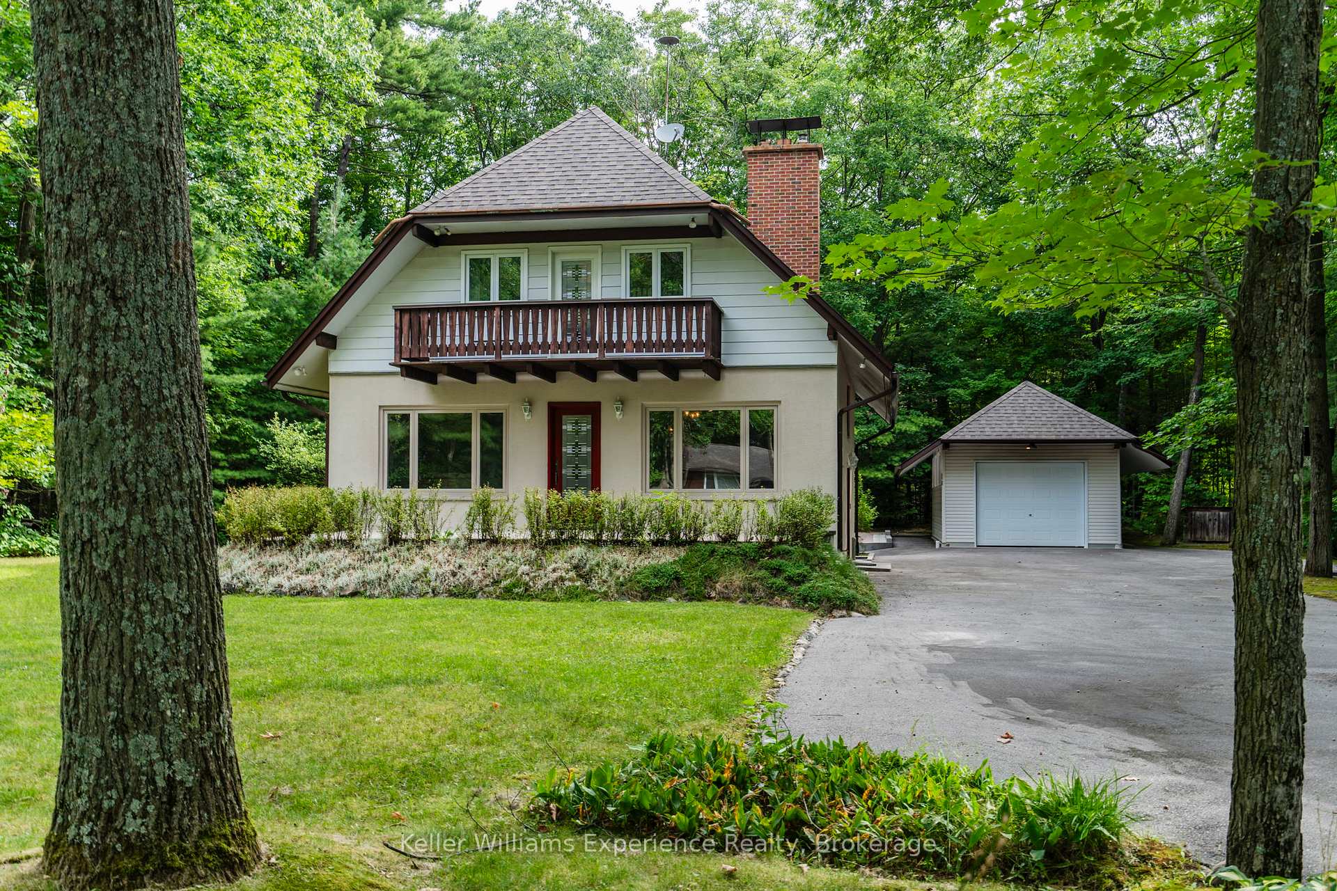 Photo 2 of 9 Bourgeois Court, Tiny, Rural Tiny — HOMEH