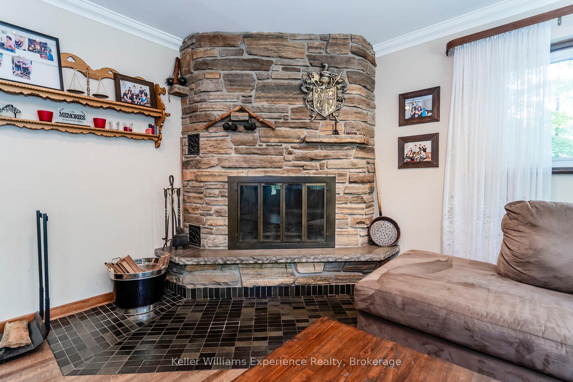 Photo 12 of 9 Bourgeois Court, Tiny, Rural Tiny — HOMEH
