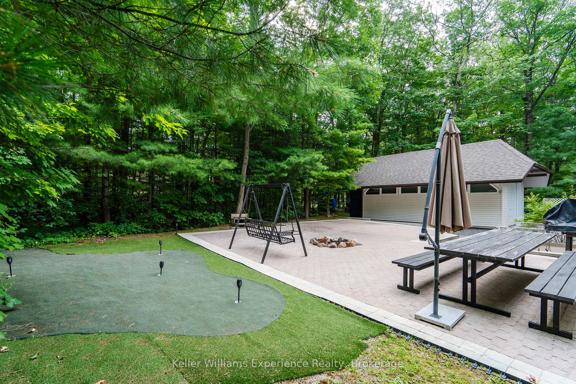Photo 46 of 9 Bourgeois Court, Tiny, Rural Tiny — HOMEH