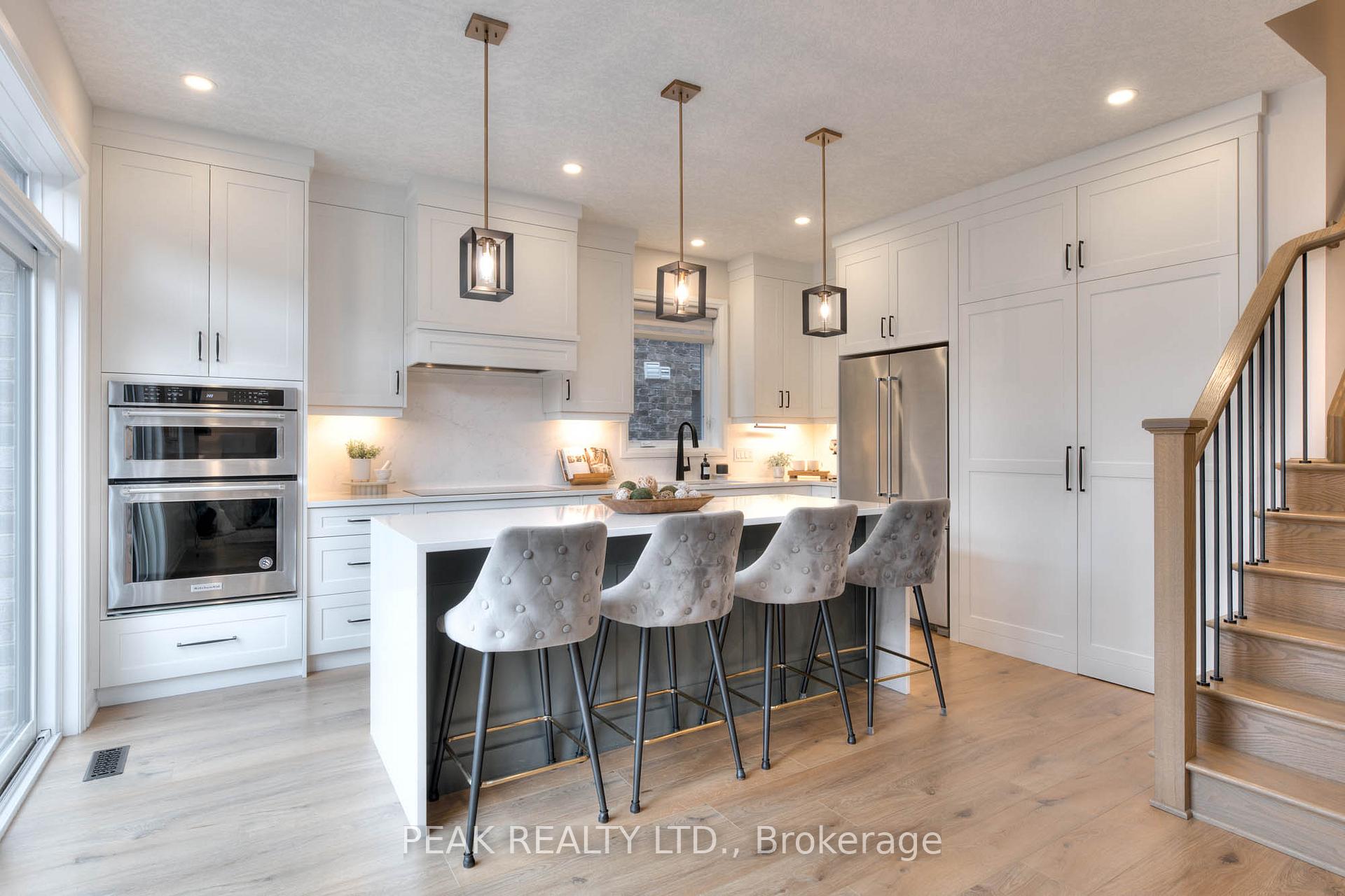 Photo 21 of 231 Forest Creek Drive, Kitchener — HOMEH