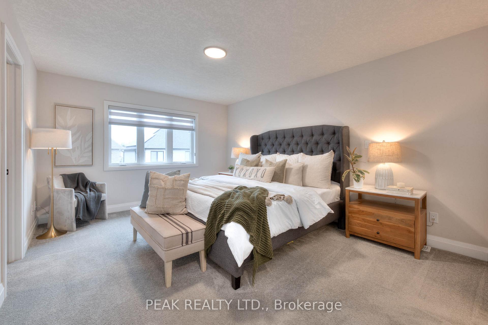 Photo 23 of 231 Forest Creek Drive, Kitchener — HOMEH