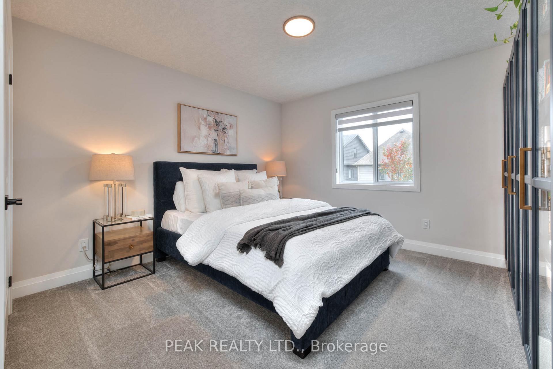 Photo 32 of 231 Forest Creek Drive, Kitchener — HOMEH