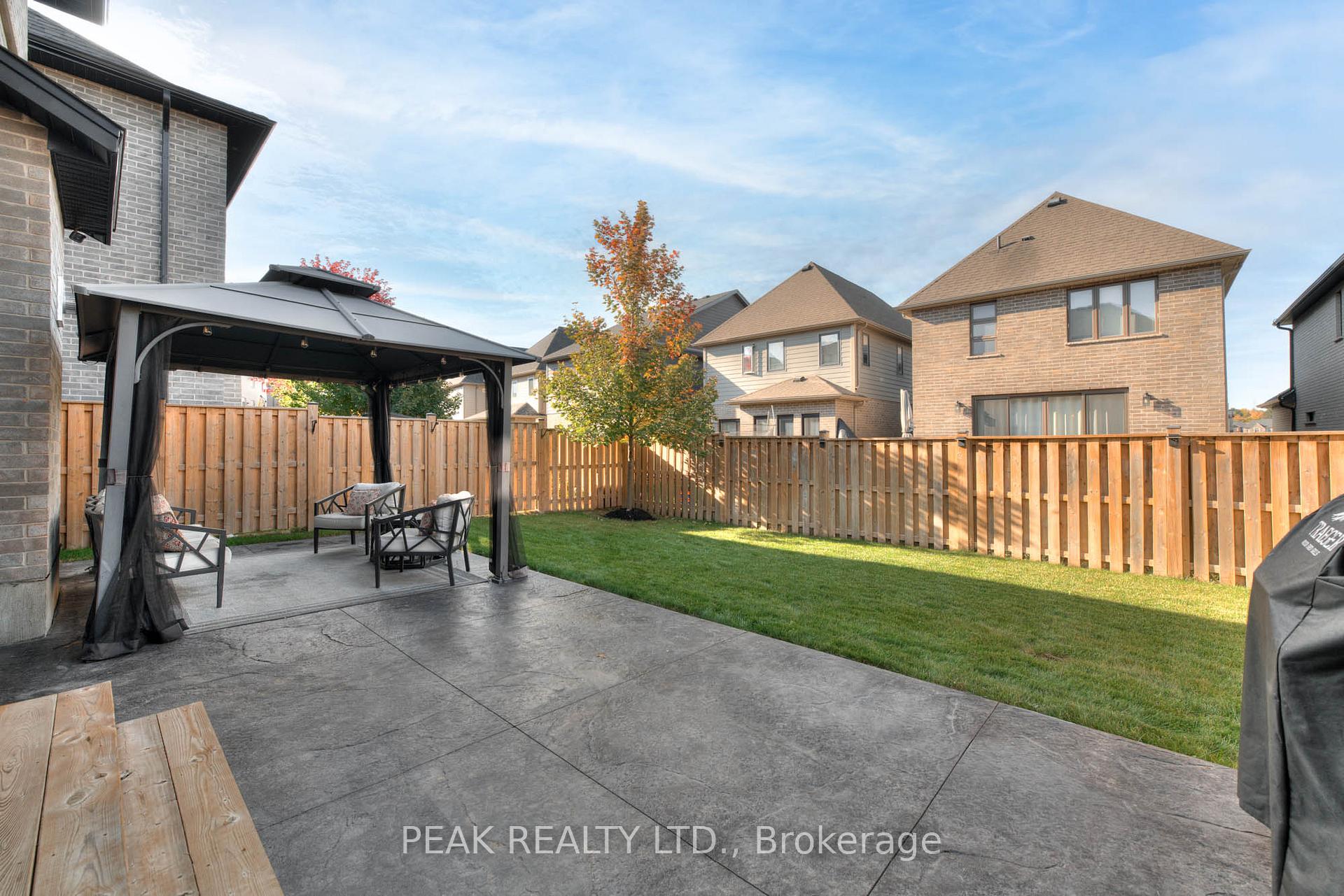 Photo 42 of 231 Forest Creek Drive, Kitchener — HOMEH