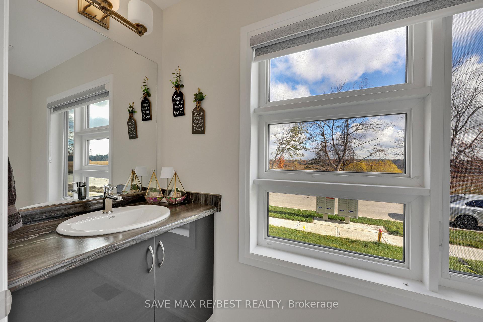 Photo 7 of 130 Hitchman Street, Brant, Paris — HOMEH