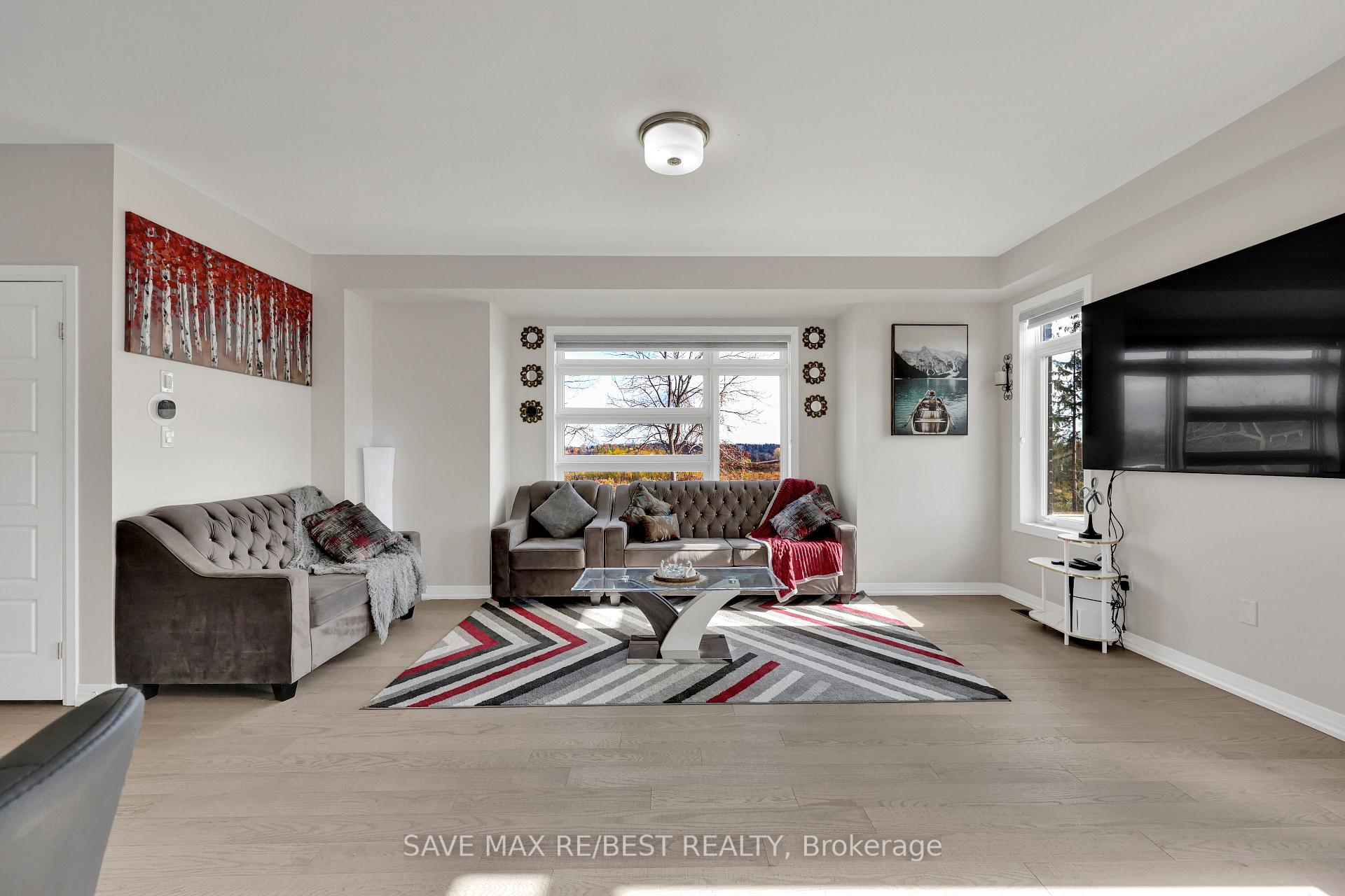 Photo 13 of 130 Hitchman Street, Brant, Paris — HOMEH
