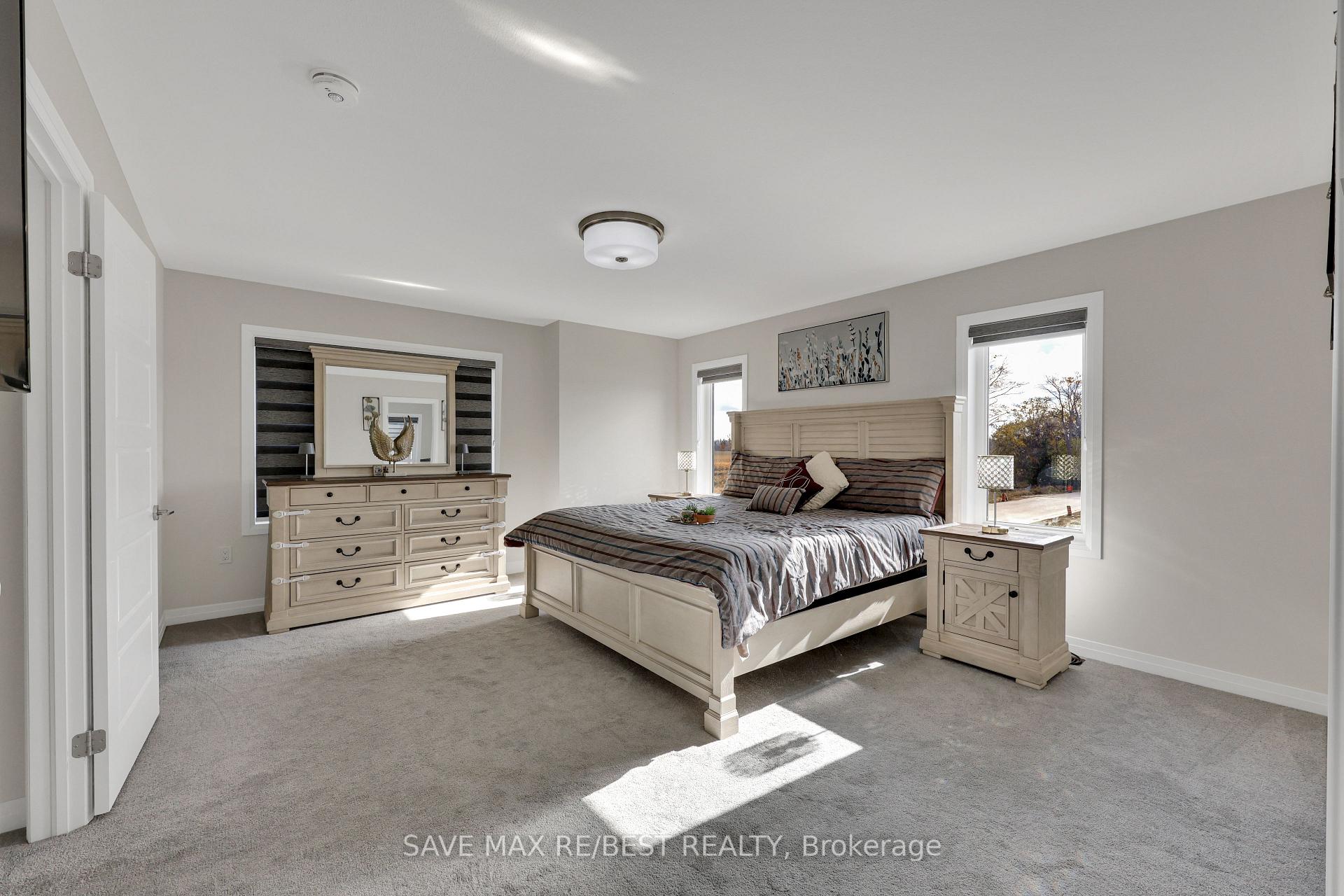 Photo 37 of 130 Hitchman Street, Brant, Paris — HOMEH