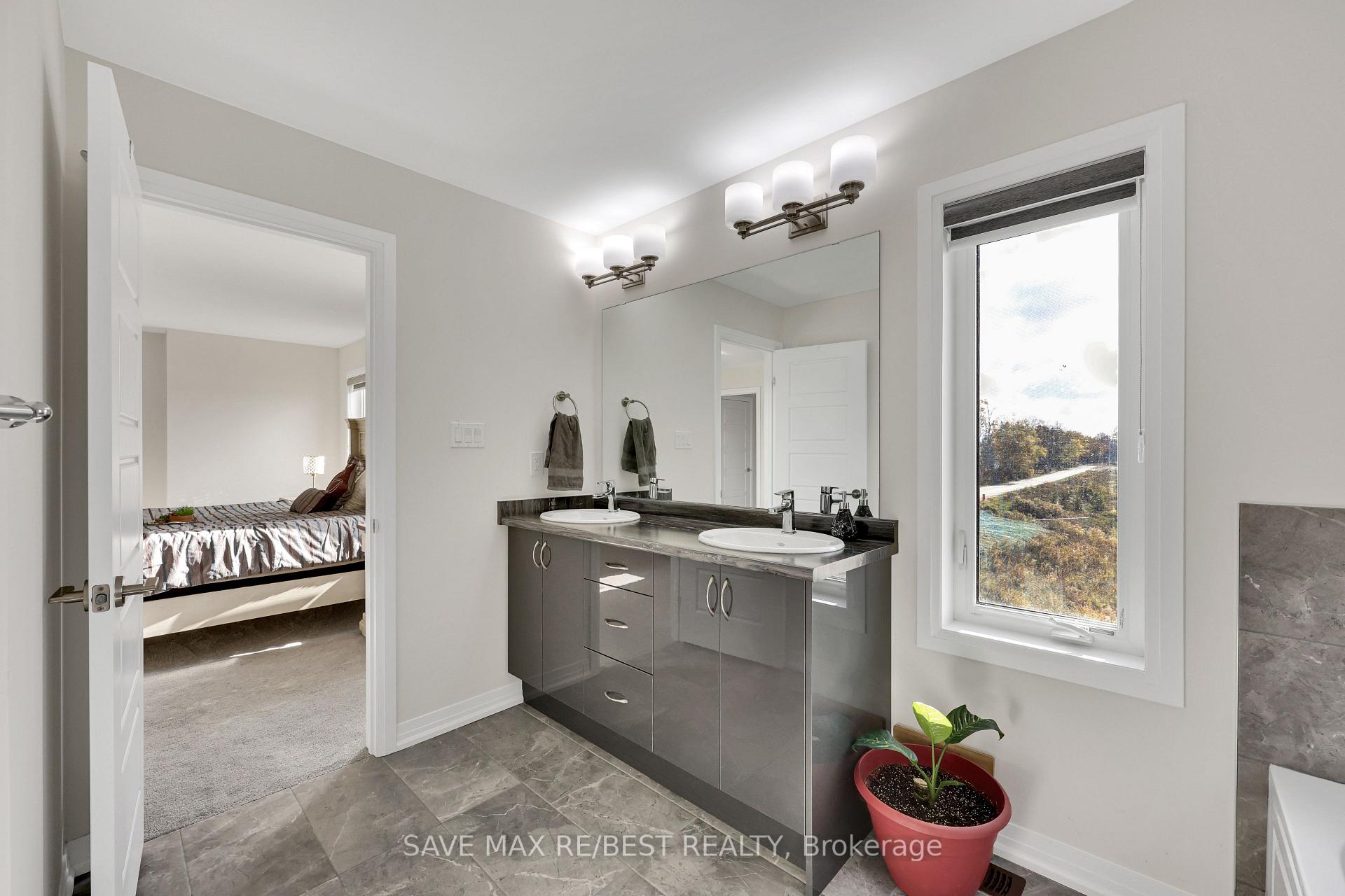 Photo 40 of 130 Hitchman Street, Brant, Paris — HOMEH