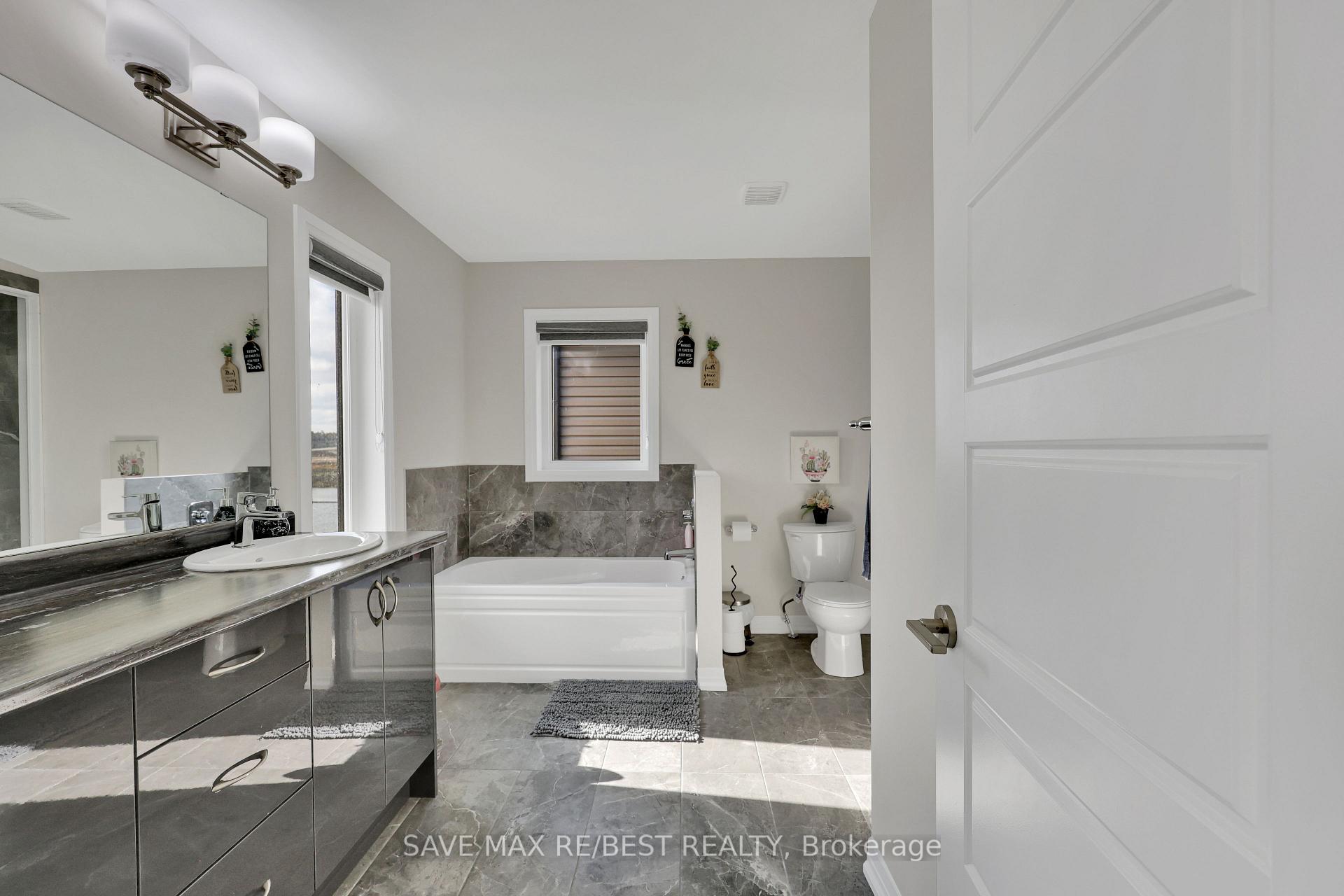 Photo 41 of 130 Hitchman Street, Brant, Paris — HOMEH