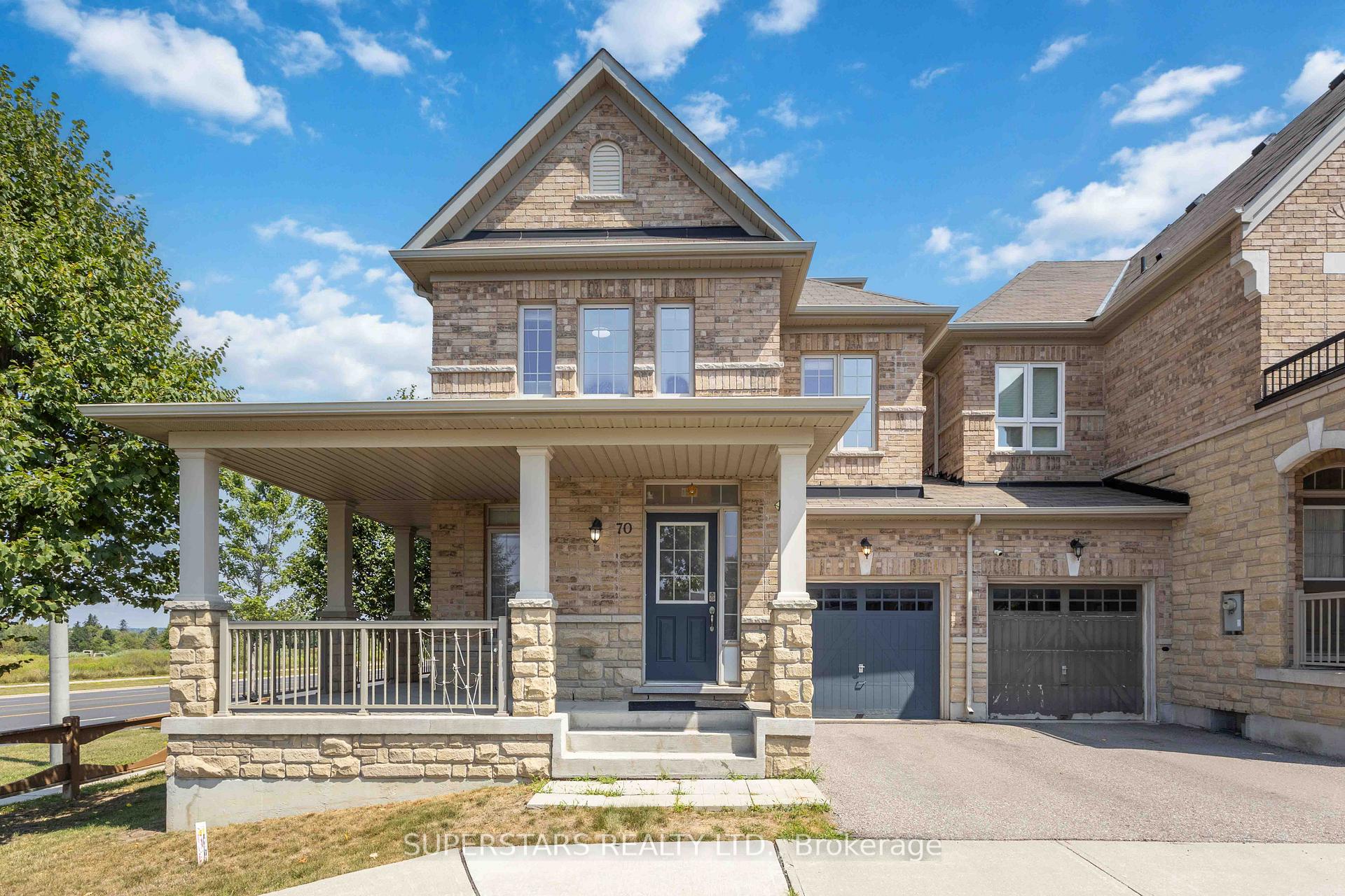 Photo 2 of 70 Living Cres, Markham, Victoria Square — HOMEH