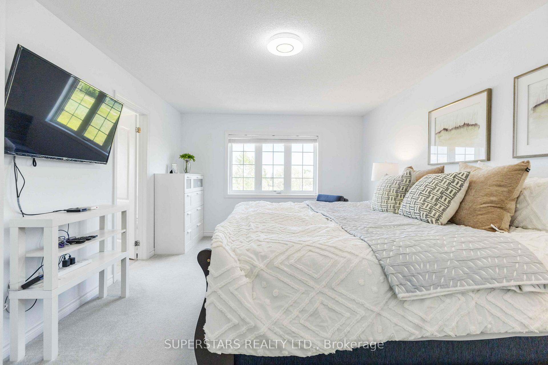 Photo 17 of 70 Living Cres, Markham, Victoria Square — HOMEH